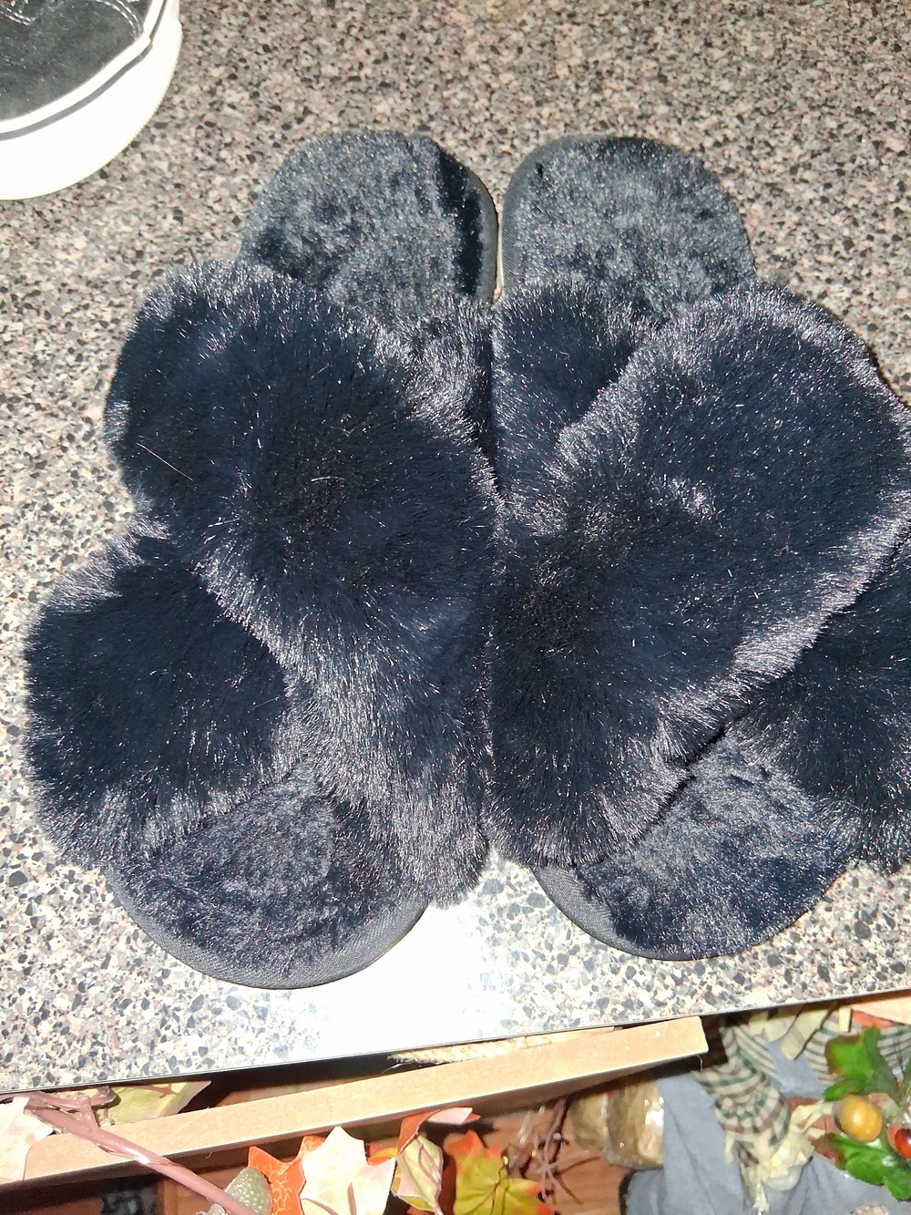 Women's Black Faux-Fur Slide Slippers